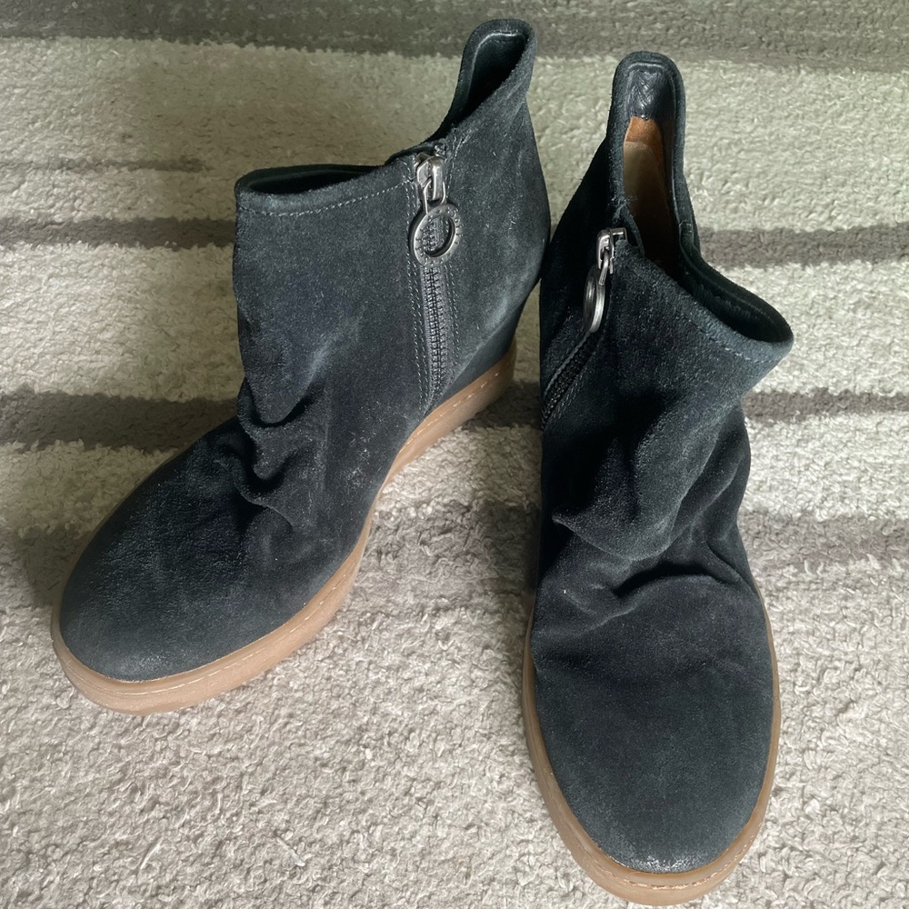 Sofft Siri Waterproof Suede Wedge Zip Ankle Bootie